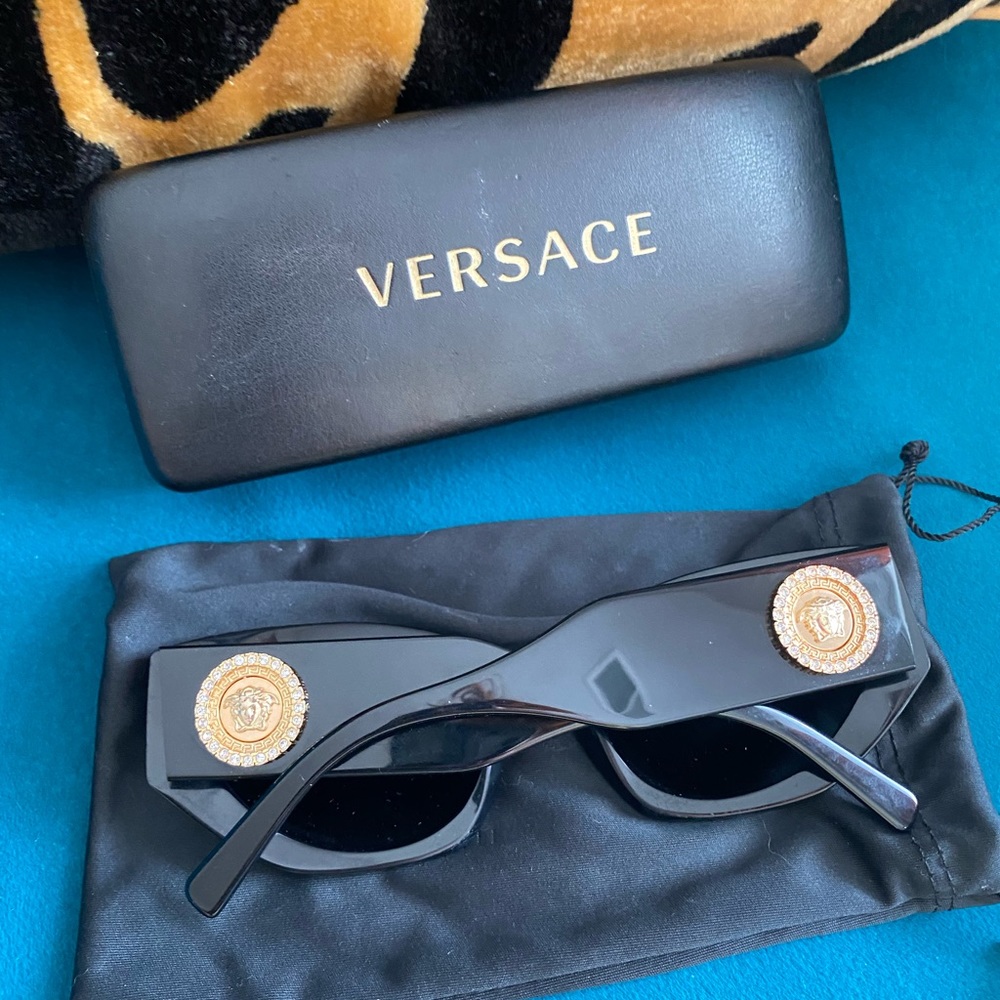 Versace Medusa Cat Eye Sunglasses VE4367B